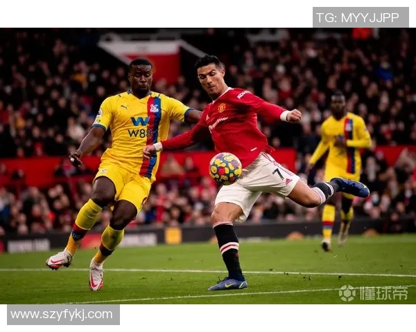 足球巨星场上碾压对手疯狂过人射门技惊四座