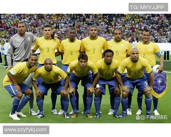 足球球星身高揭秘:谁是场上最矮与最高的传奇人物